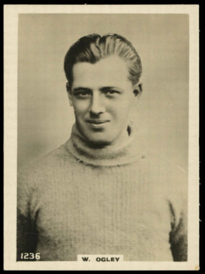 Godfrey Phillips - 'W. Ogley (Newport County)' - Footballers L3 (1922)