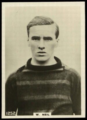 Godfrey Phillips - 'W. Neil (Airdrieonians)' - Footballers L3 (1922)