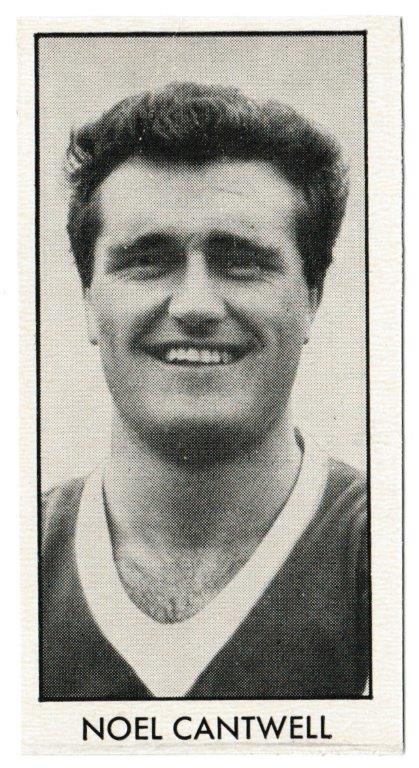 Wizard - 'Football Stars of 1959' (1959) - #30 - Noel Cantwell (West Ham United) Wizard - 'Football Stars of 1959' (1959) - #30 - Noel Cantwell (West Ham United)
