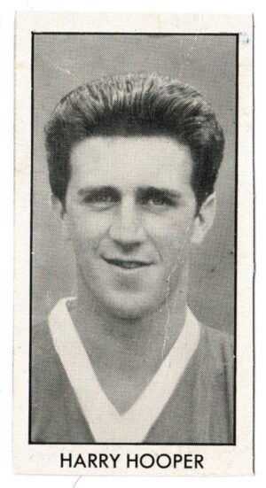 Wizard - 'Football Stars of 1959' (1959) - #5 - Harry Hooper (Birmingham City)